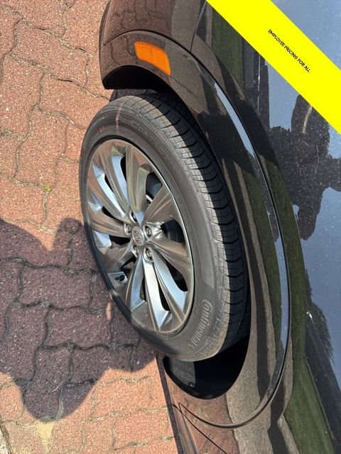 New 2025 Buick Envista Avenir image 4