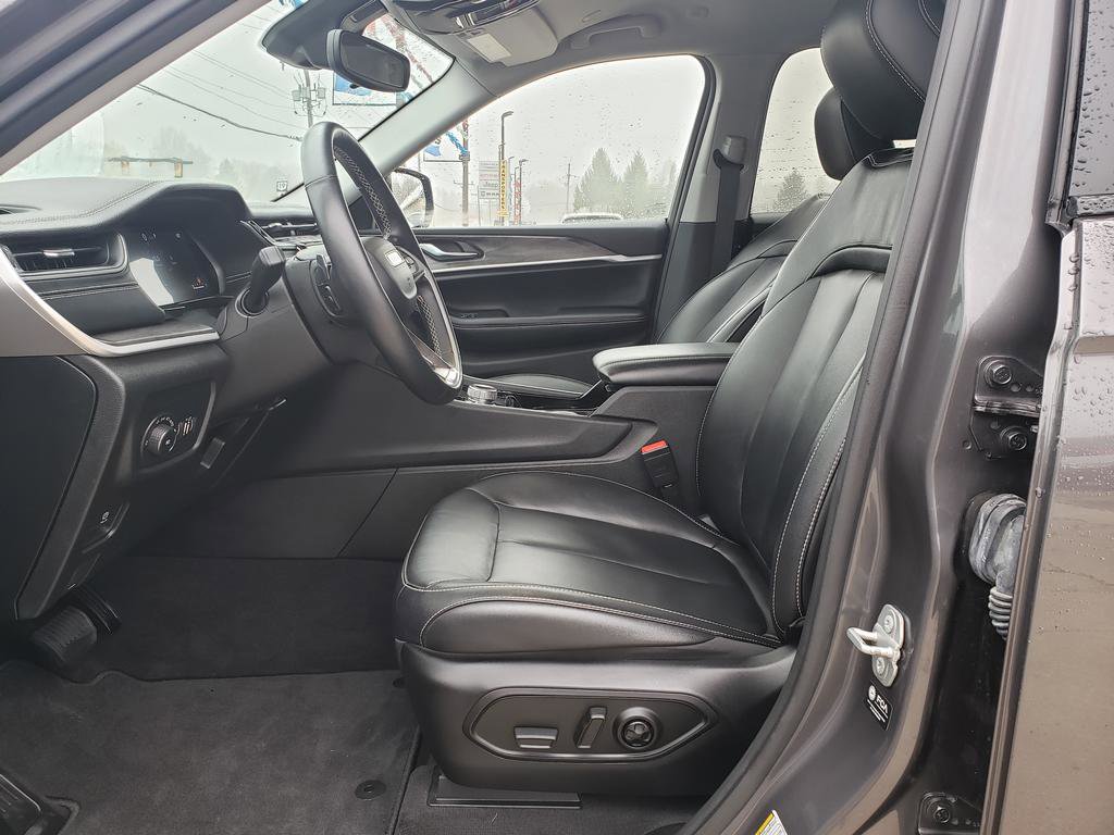 Used 2021 Jeep Grand Cherokee L Limited image 10