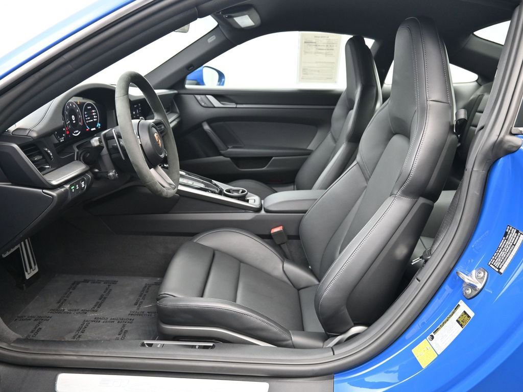 Certified 2025 Porsche 911 Carrera S RWD image 7