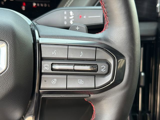 Certified 2025 GMC Yukon XL AT4 Ultimate image 27