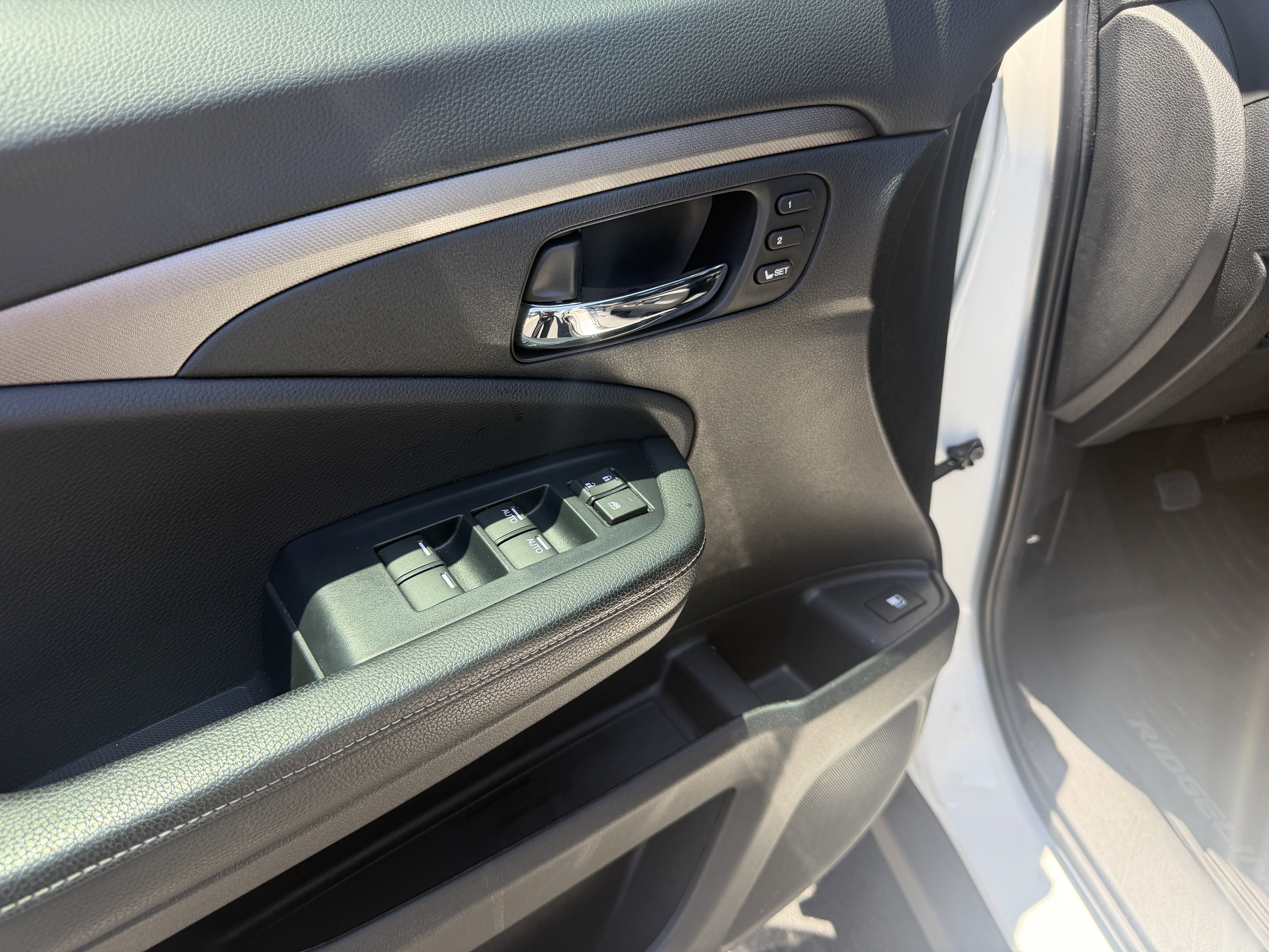 Used 2022 Honda Ridgeline RTL-E image 18
