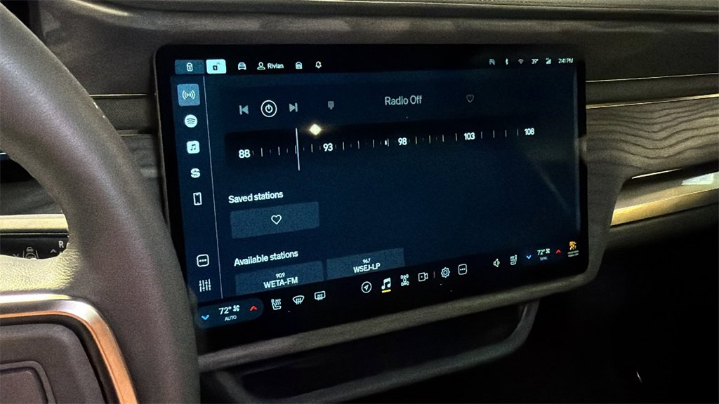 Used 2022 Rivian R1T Launch Edition image 25