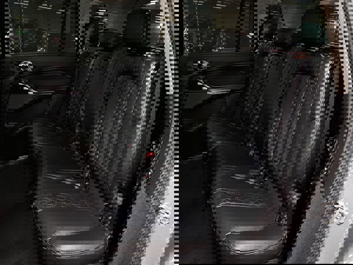 Used 2023 BMW X7 xDrive40i w/ Premium Package image 53