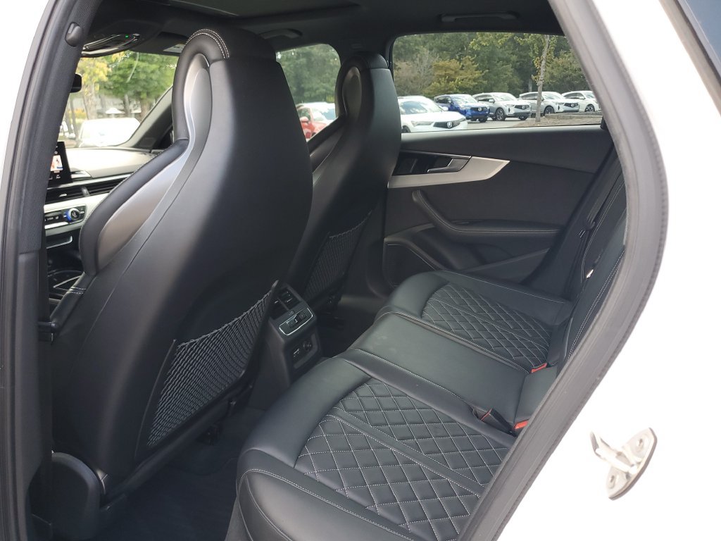 Used 2021 Audi S4 Premium Plus w/ Premium Plus Package AWD/4WD image 12
