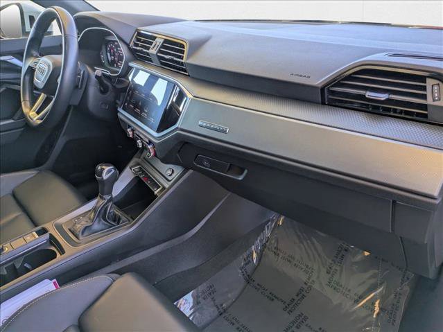 Used 2023 Audi Q3 2.0T Premium image 20