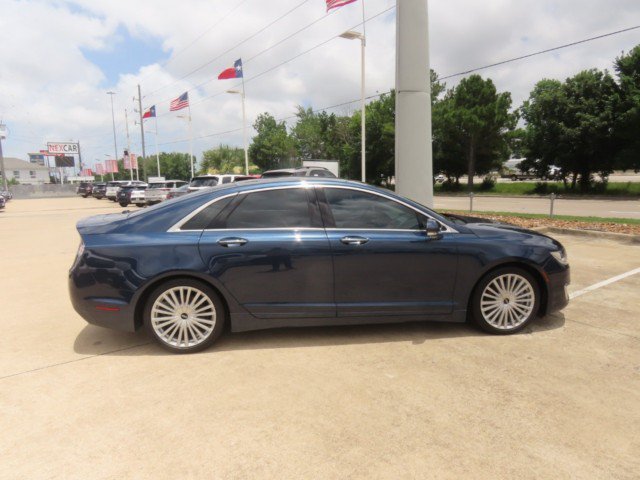 Used 2017 Lincoln MKZ Reserve w/ Technology Package FWD image 8