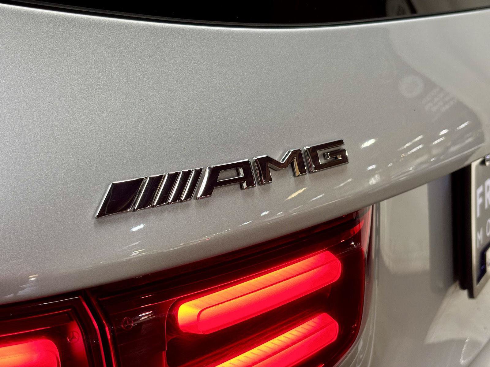 Used 2024 Mercedes-Benz GLB 35 AMG 4MATIC image 8