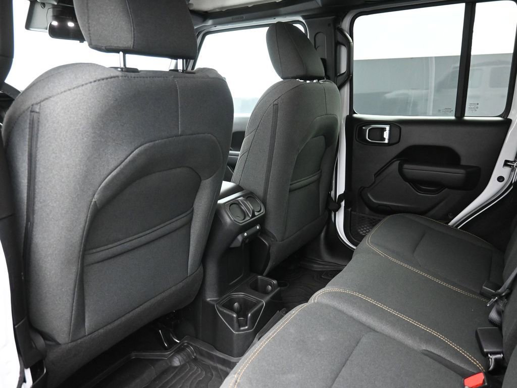 Used 2025 Jeep Wrangler Unlimited Sport AWD/4WD image 27