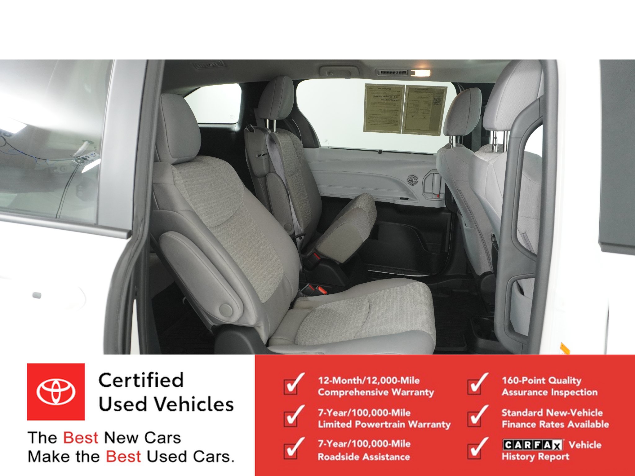 Certified 2025 Toyota Sienna LE w/ LE Plus Package FWD image 11
