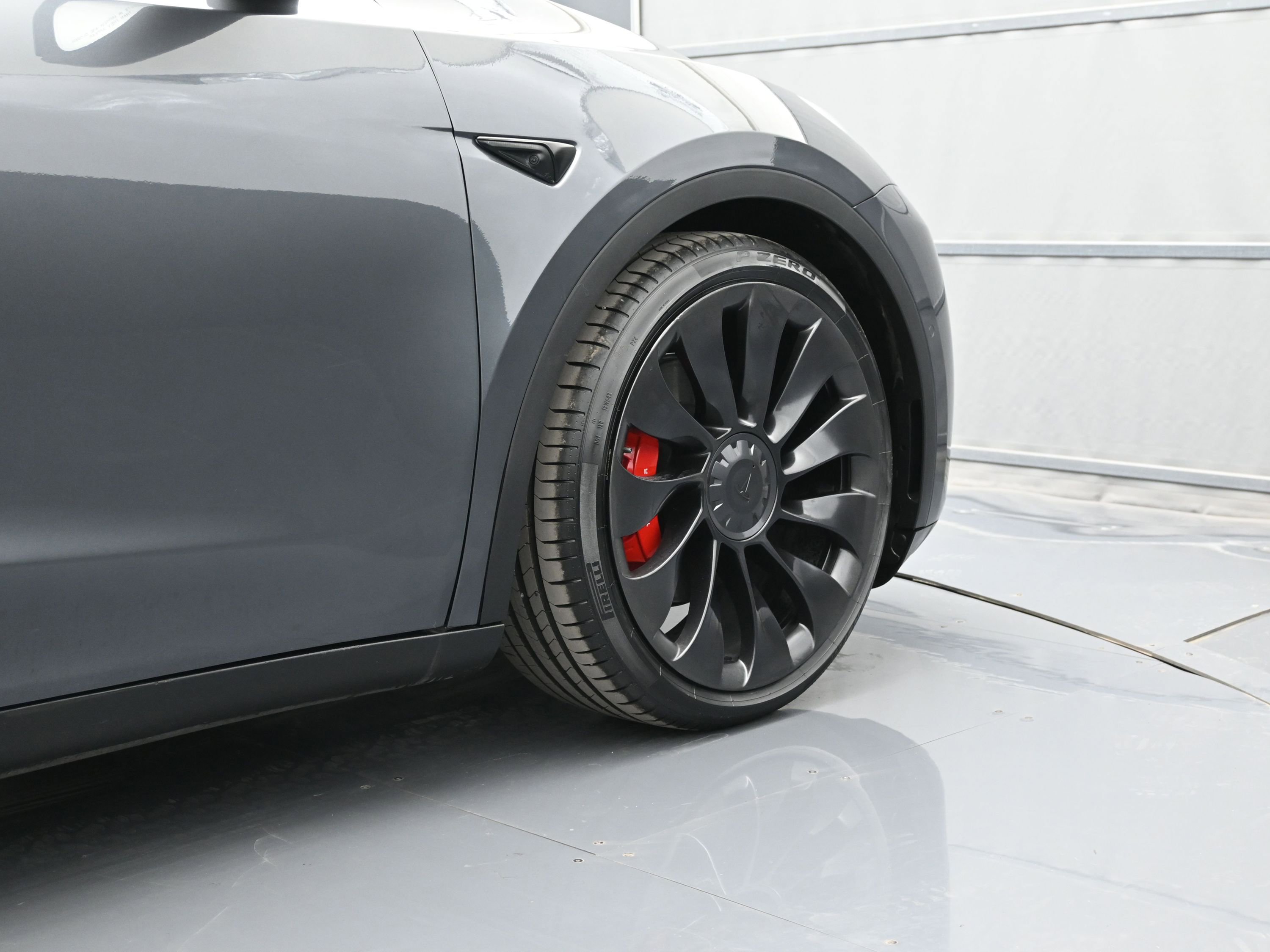 Used 2022 Tesla Model Y Performance image 42