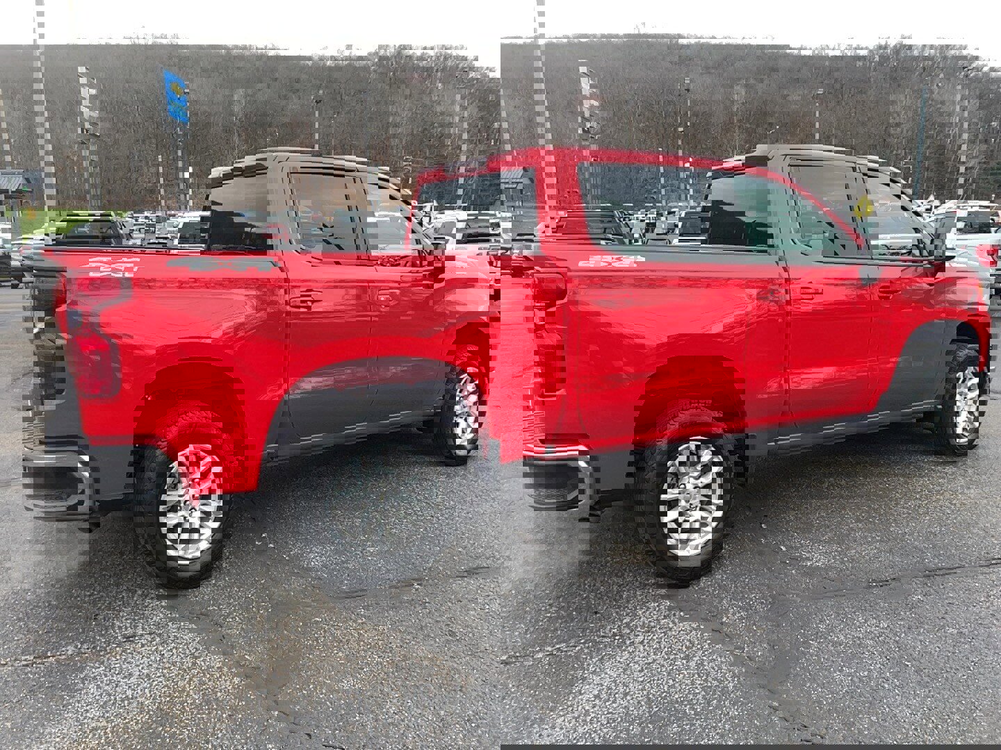 Used 2022 Chevrolet Silverado 1500 LT image 5