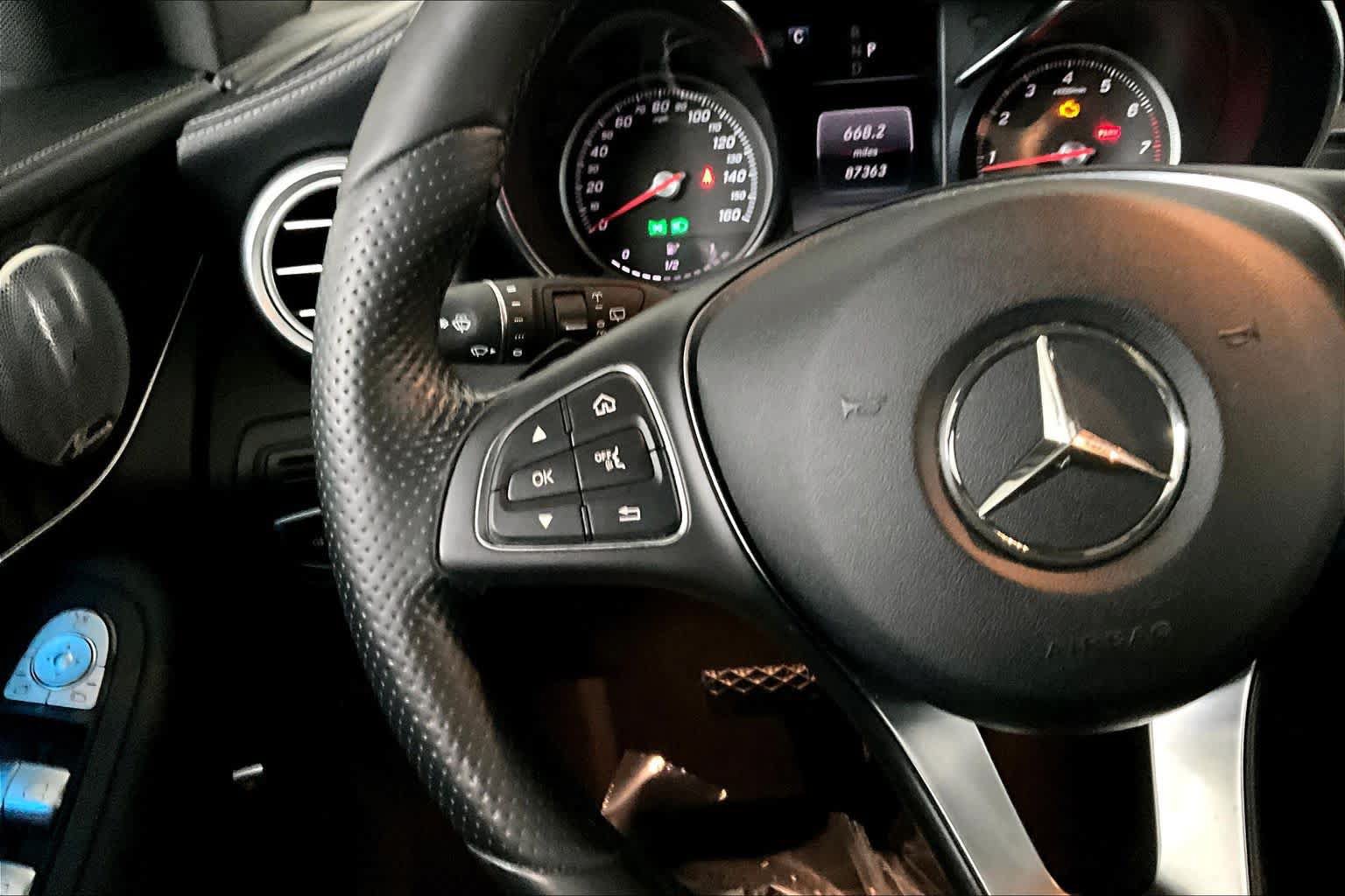 Certified 2017 Mercedes-Benz GLC 300 4MATIC image 24