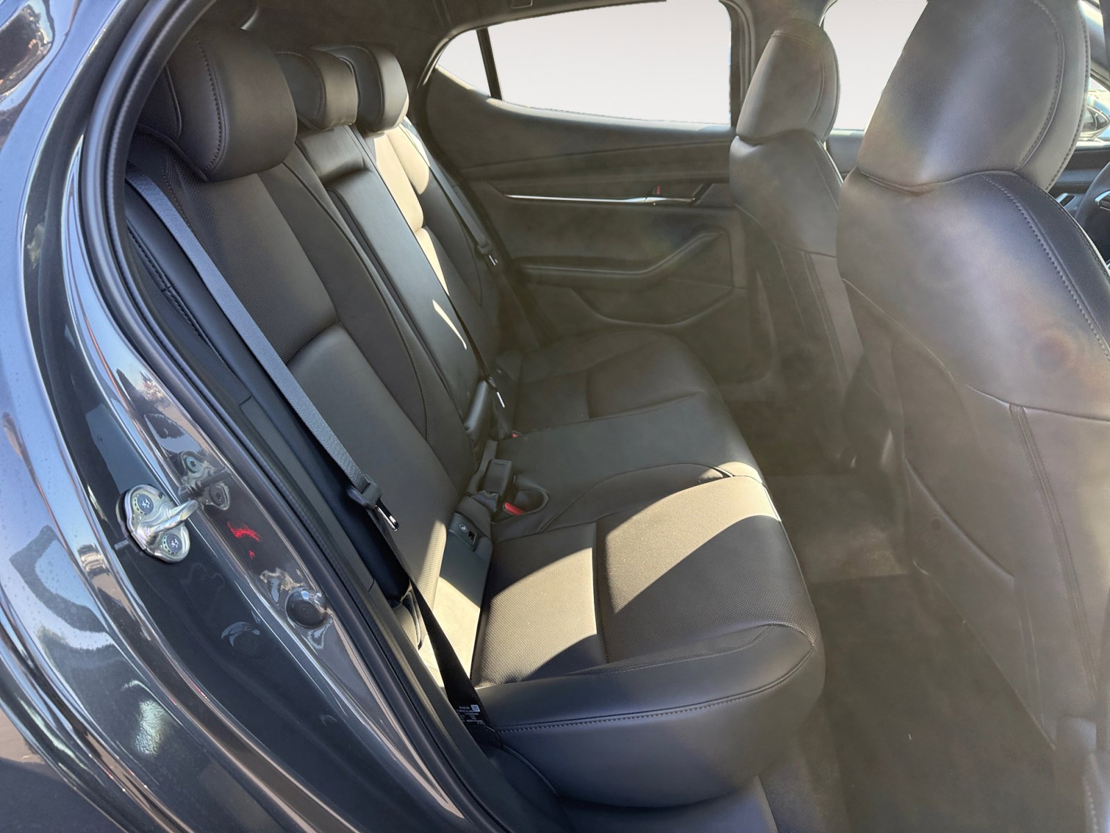 New 2026 MAZDA MAZDA3 Hatchback w/Premium Plus Pkg image 18