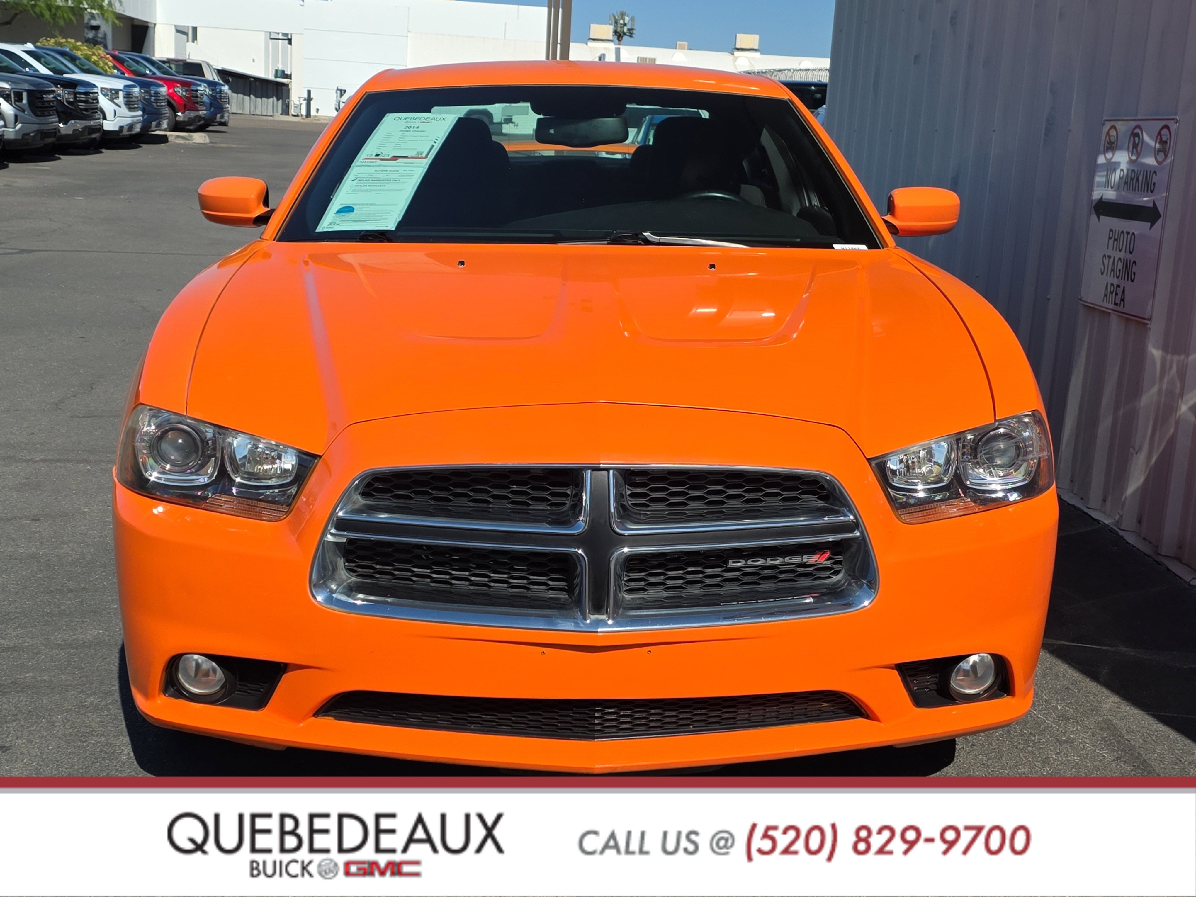 Used 2014 Dodge Charger R/T w/ Wheels & Tunes Group RWD image 2