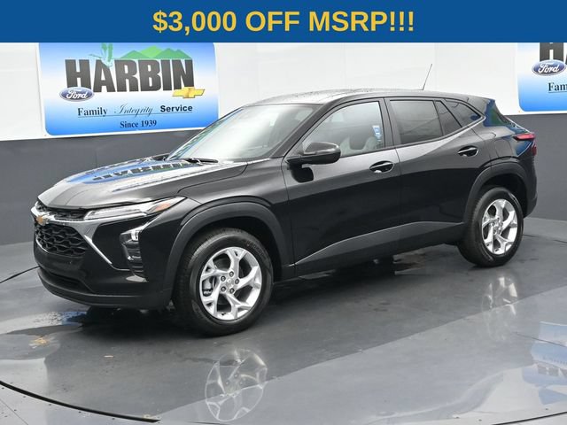New 2026 Chevrolet Trax LS w/ LS Convenience Package