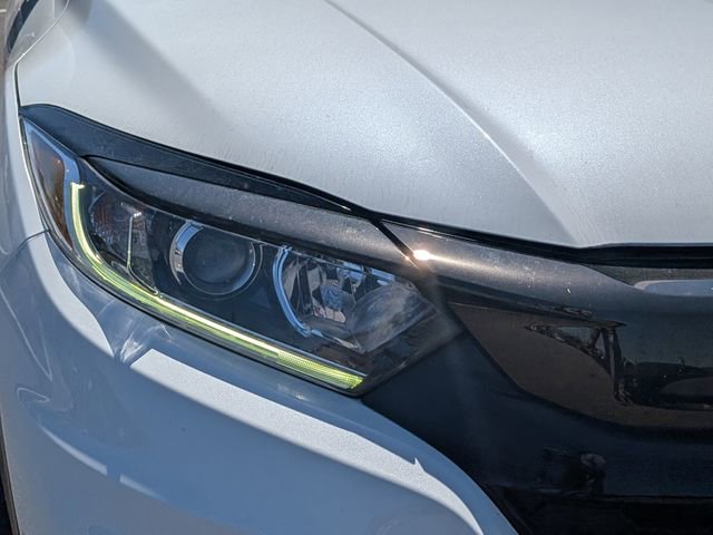 Used 2021 Honda HR-V Sport image 9