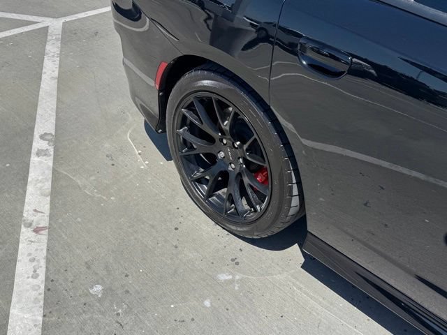 Used 2016 Dodge Charger SRT Hellcat w/ Harman/Kardon Audio Group RWD image 26