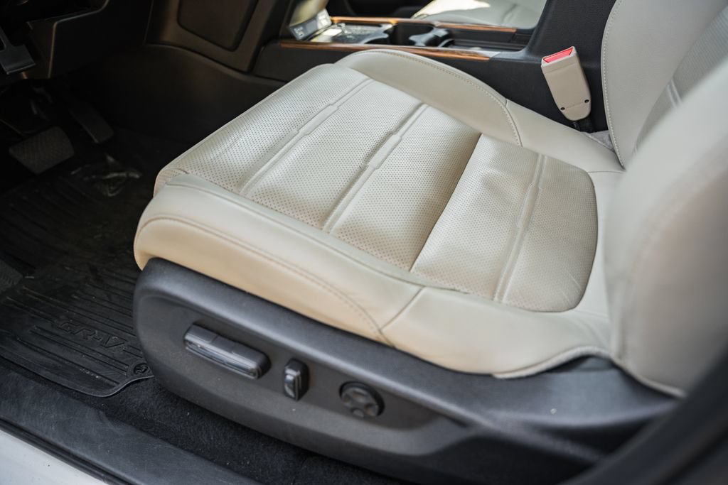 Used 2021 Honda CR-V Touring image 35