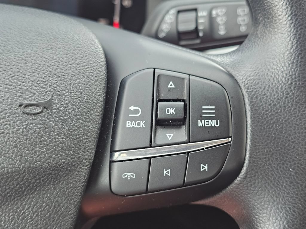 Used 2025 Ford Escape Active AWD/4WD image 26