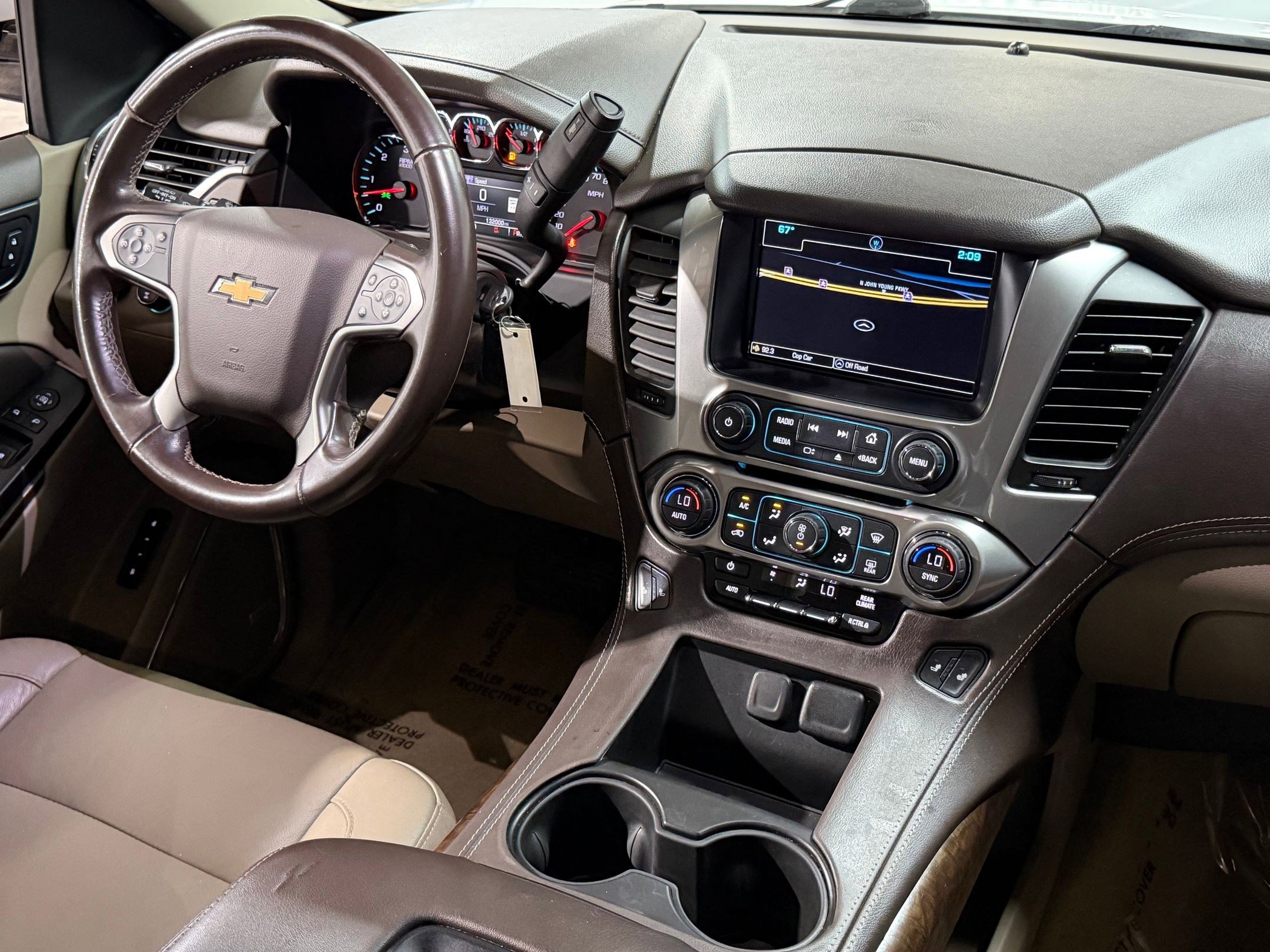 Used 2019 Chevrolet Suburban LT image 4