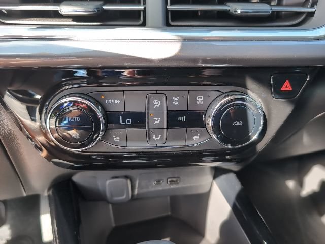 Used 2024 Chevrolet Trax ACTIV w/ Driver Confidence Package FWD image 19