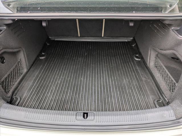 Used 2017 Audi A4 2.0T Premium Plus w/ Premium Plus Package image 11