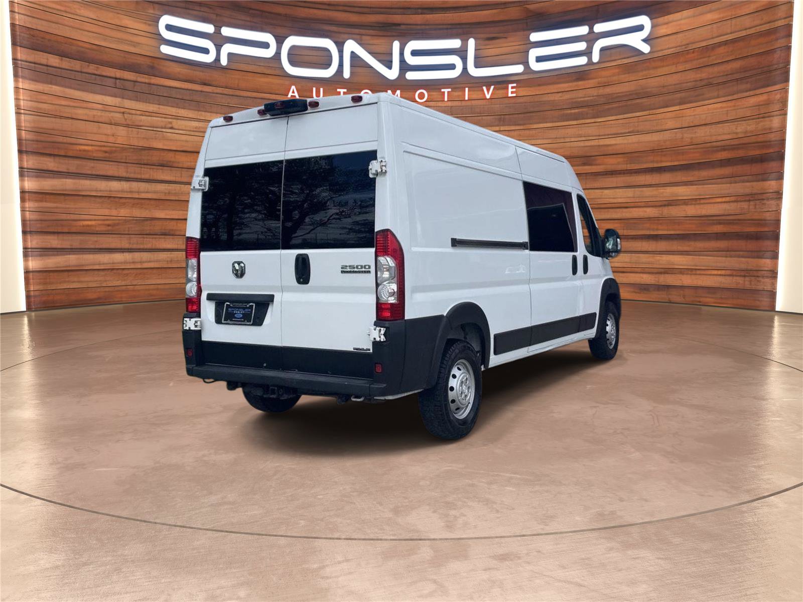 Used 2023 RAM ProMaster 2500 w/ Premium Appearance Group FWD image 7