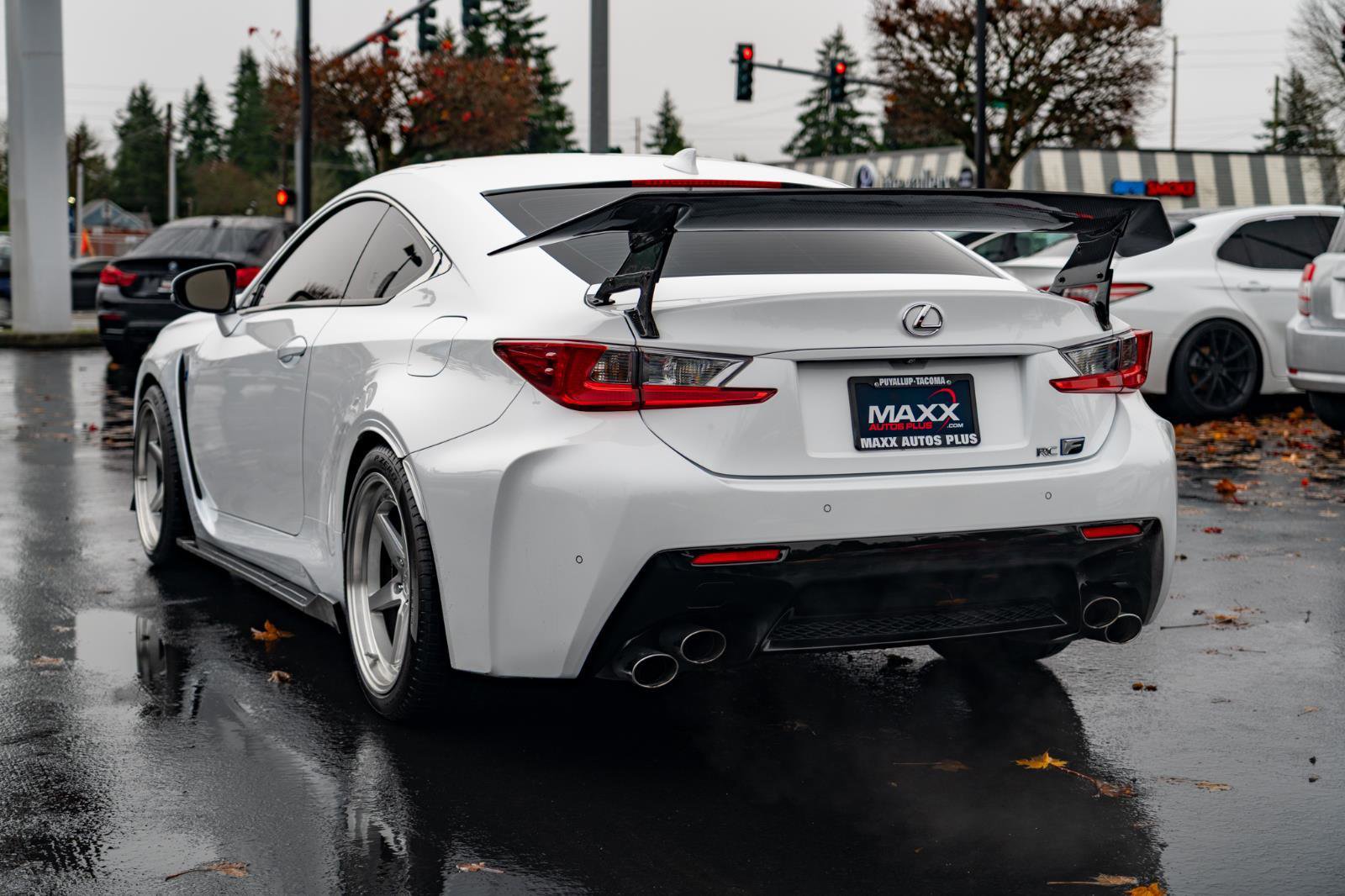 Used 2015 Lexus RC F w/ Premium Package RWD image 13