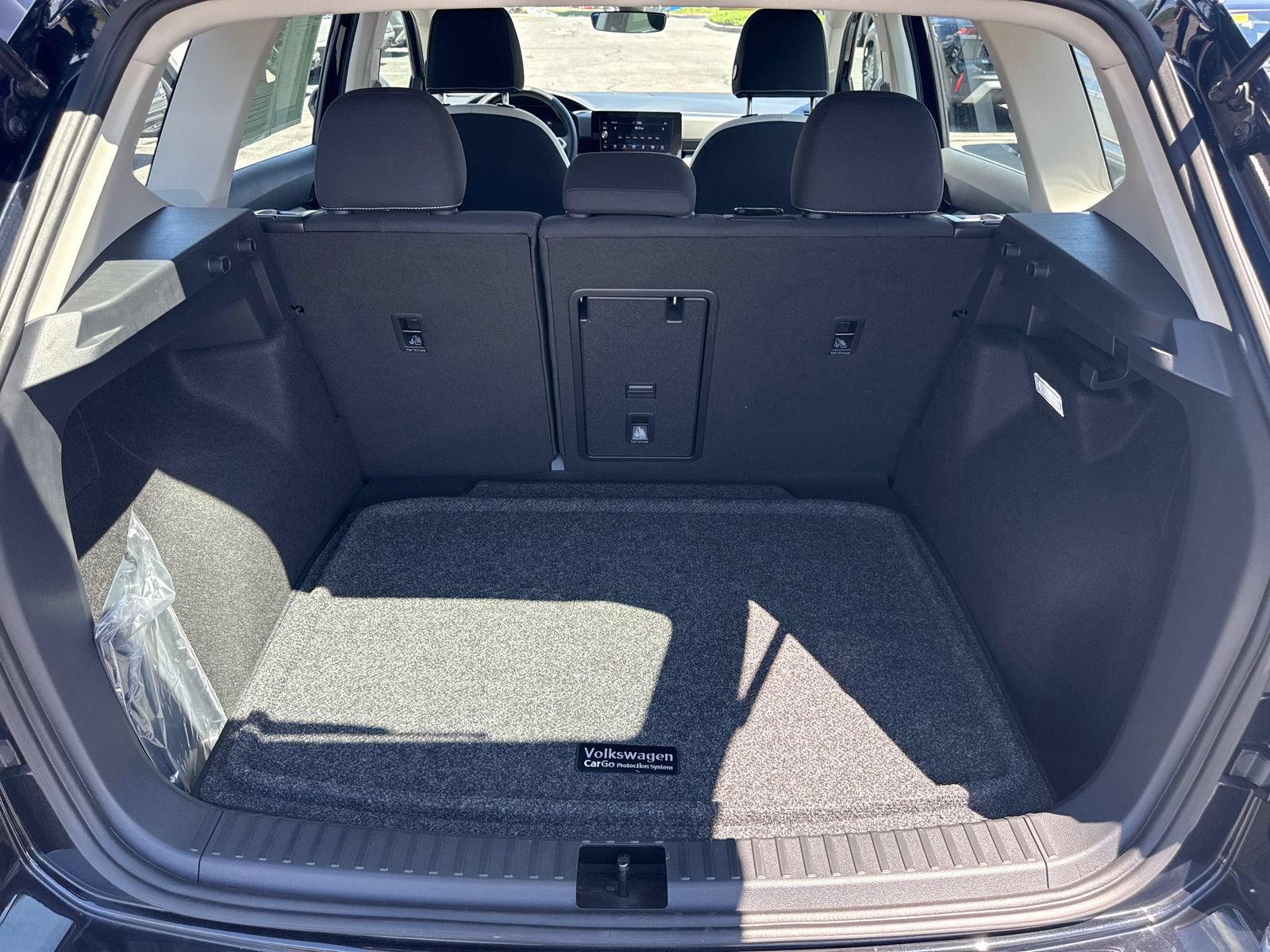 Certified 2025 Volkswagen Taos S AWD/4WD image 23