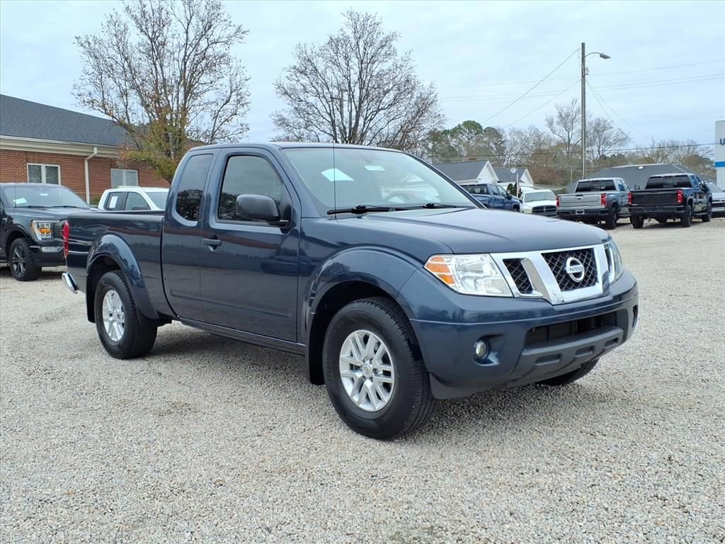 Used 2021 Nissan Frontier SV w/ SV Utility Package image 1