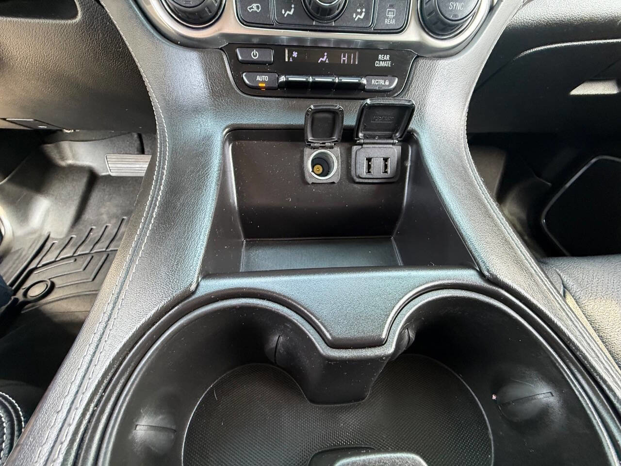 Used 2020 Chevrolet Tahoe LS AWD/4WD image 24