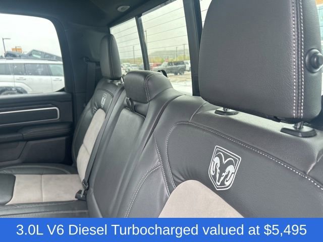 Used 2022 RAM 1500 Big Horn AWD/4WD image 3