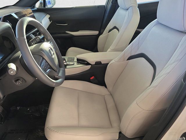 New 2025 Lexus UX 300h AWD w/ Cold Area Package image 15