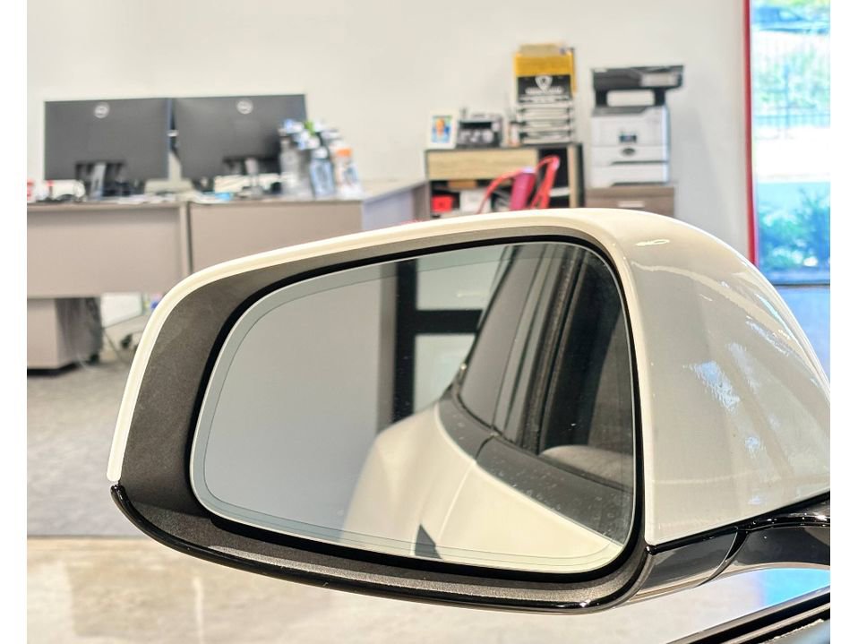 Used 2024 Tesla Model X image 37