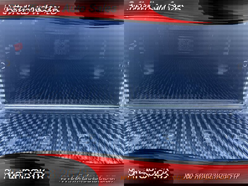 Used 2015 Toyota Tundra Limited w/ Limited Premium Package image 25