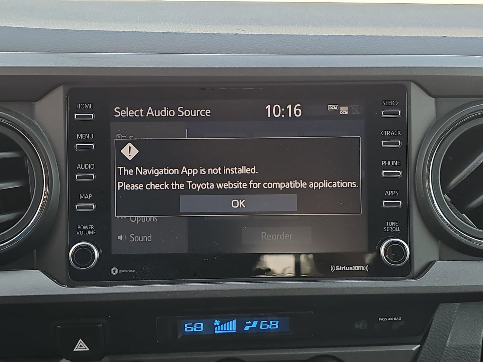 Used 2021 Toyota Tacoma TRD Sport w/ Technology Package image 26