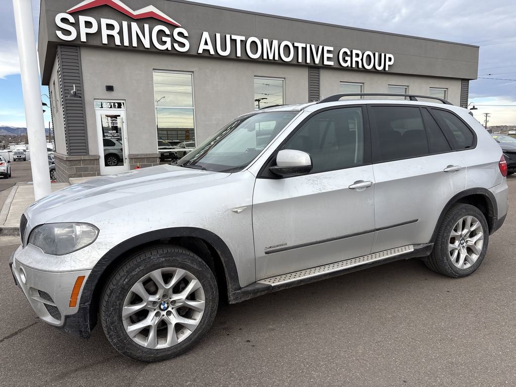 Used 2011 BMW X5 xDrive35i image 1
