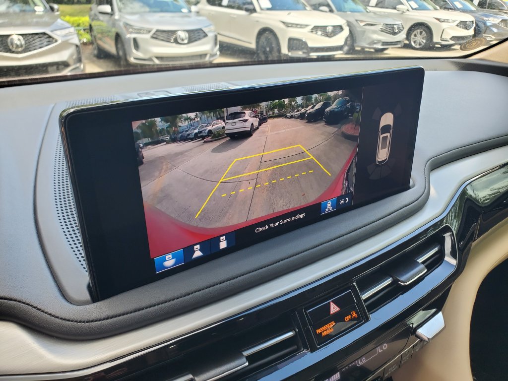 Certified 2025 Acura MDX w/ Technology Package FWD image 31