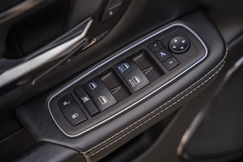 Certified 2023 RAM 1500 Limited w/ Body Color Bumper Group image 51