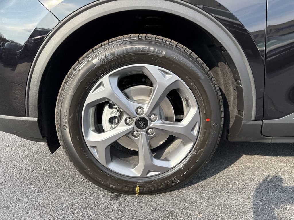 New 2026 Ford Escape ST-Line image 28