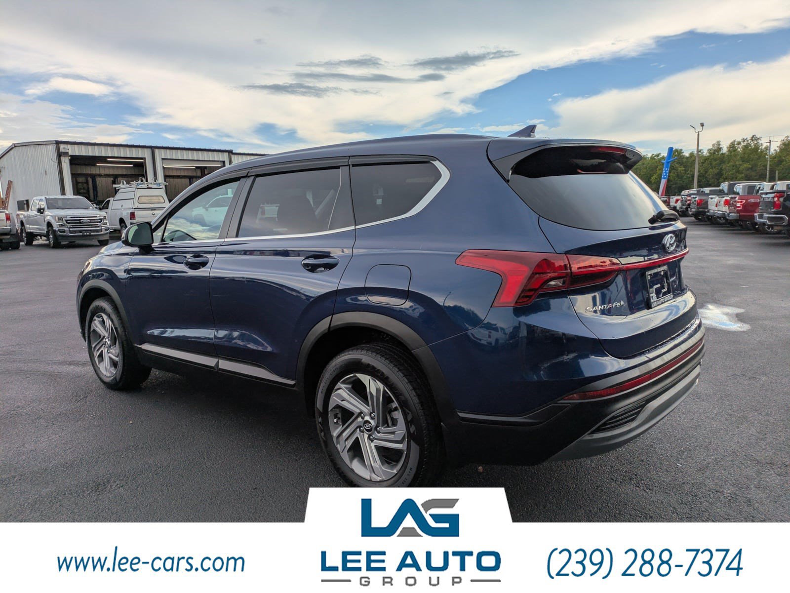 Used 2022 Hyundai Santa Fe SE FWD image 5