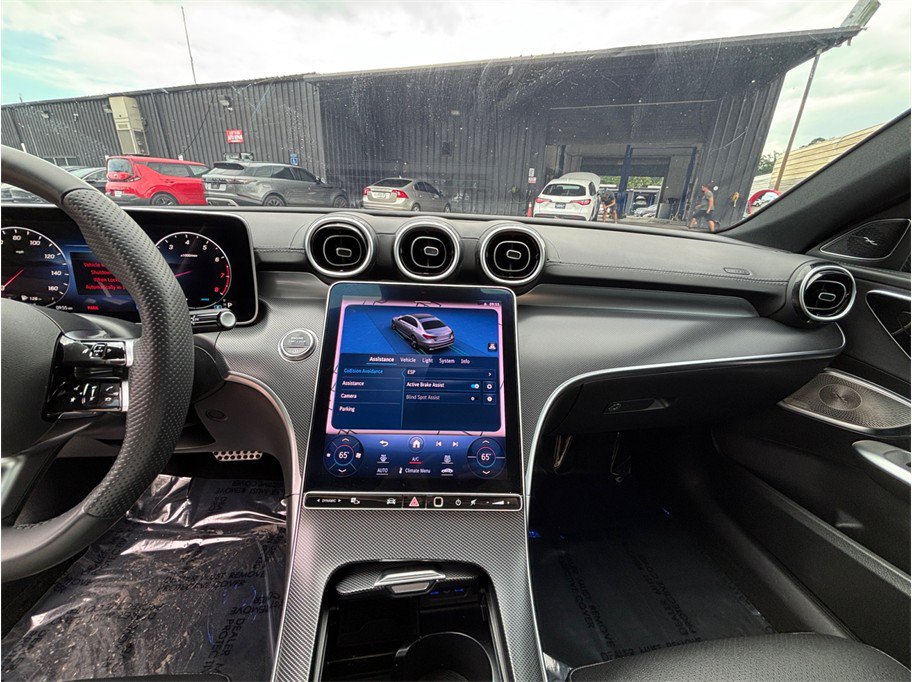Used 2024 Mercedes-Benz C 300 Sedan image 11