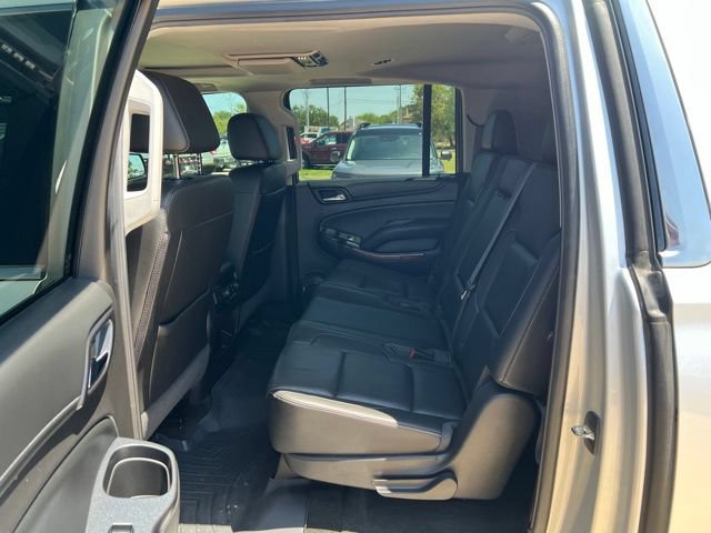 Used 2017 Chevrolet Suburban Premier RWD image 12