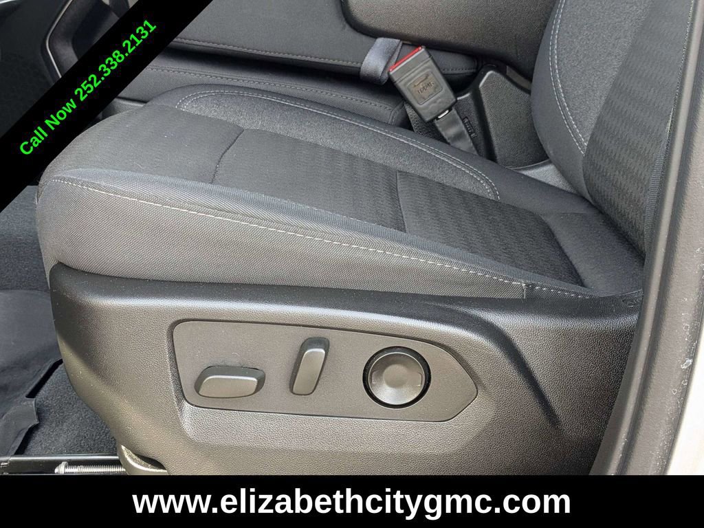 Used 2024 GMC Yukon XL SLE w/ Gmc Pro Safety Plus Package image 21