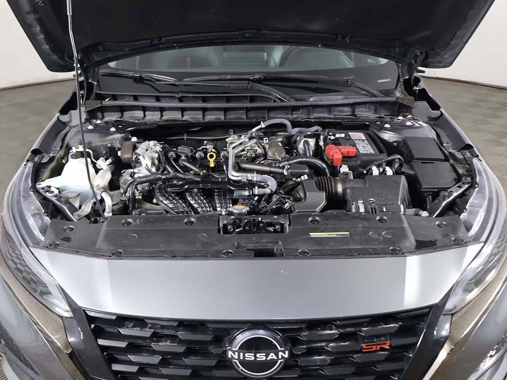 Used 2025 Nissan Altima 2.5 SR image 8