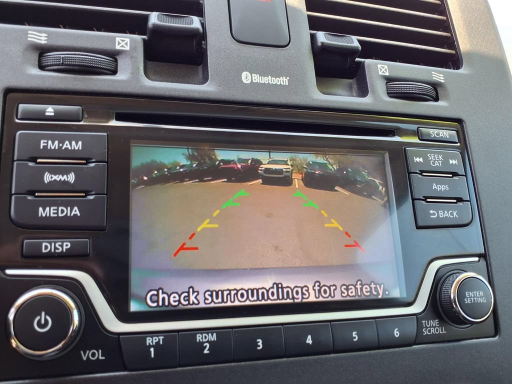 Used 2016 Nissan Leaf S FWD image 5