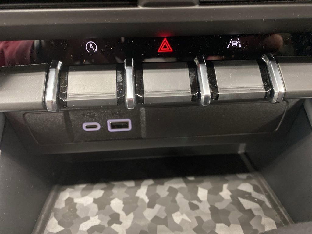 Used 2026 Chevrolet Colorado W/T w/ WT Custom Package image 39