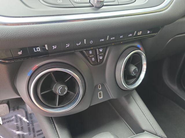 Certified 2021 Chevrolet Blazer LT AWD/4WD image 24