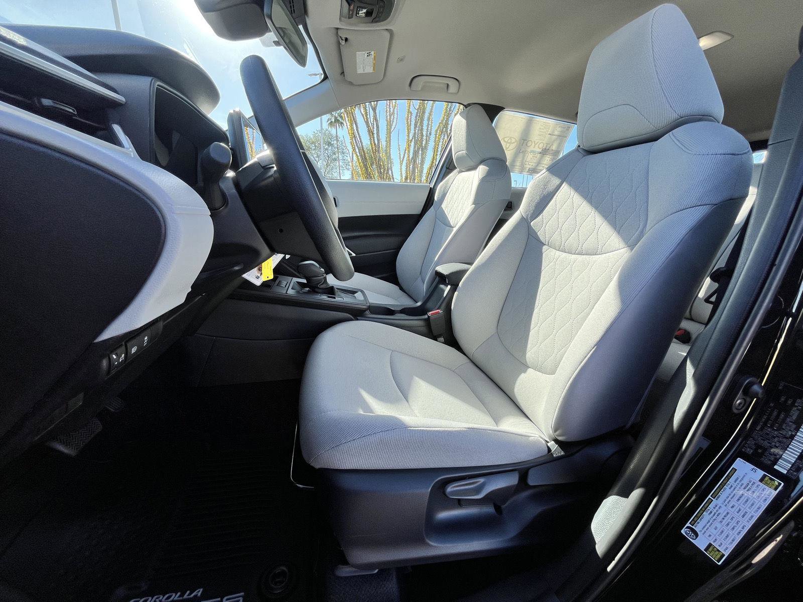 New 2026 Toyota Corolla Cross L image 9