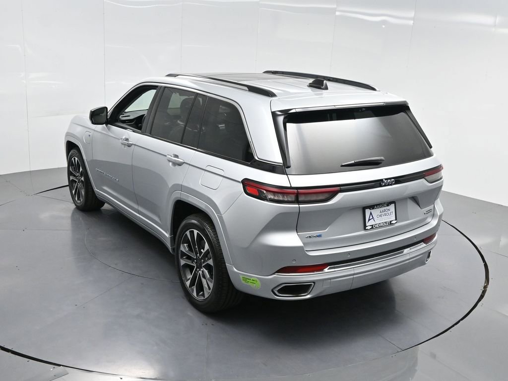 Used 2022 Jeep Grand Cherokee Overland w/ Advanced Protech Group III image 49